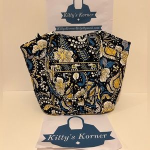 Vera Bradley Ellie Blue Pattern Purse/Handbag